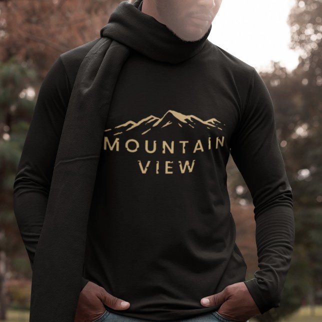 Vista De La Montaña En La Camiseta Beige (Subido por el creador)