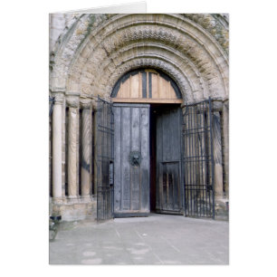 Vista de la puerta del norte de la catedral de