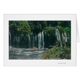 Vista de las cataratas de MossbraeShasta Springs, 