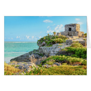 Vista de las ruinas de Tulum, dios del templo de
