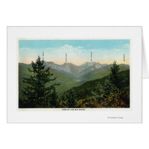 Vista de Mt. Marcy, ensillada, diente de sierra