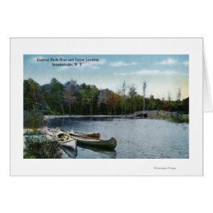 Vista del aterrizaje de barcos y canoas de Central