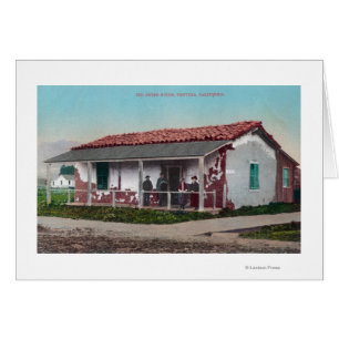 Vista exterior de un antiguo Adobe HomeVentura, CA