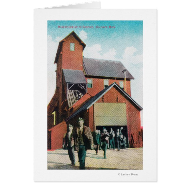 Vista exterior de una mina, trabajadores que salen (Frente)