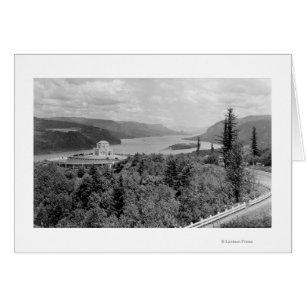 Vista House & Crown Point en el río Columbia