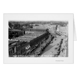 Vista noreste de la calle principal desde Baker Bl