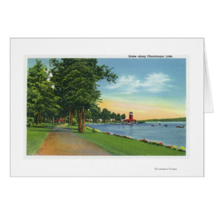 Vista panorámica a lo largo del lago