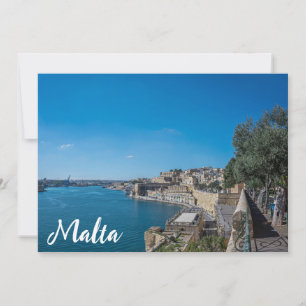 Vista panorámica de la muralla y el puerto de La V