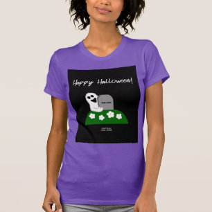 Vistazo a la camiseta púrpura de una mujer fantasm