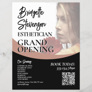 Volante de salón de estética modelo de belleza min