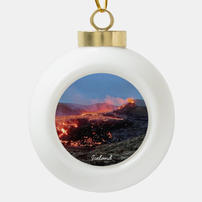 Volcán de Islandia - adorno de Navidad de bola de  (Anverso)