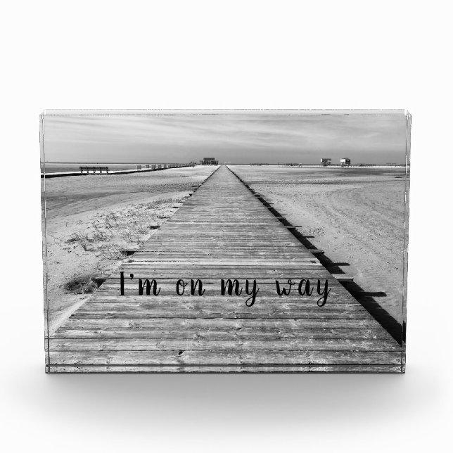 Voy de camino a la playa foto en blanco y negro (Anverso)