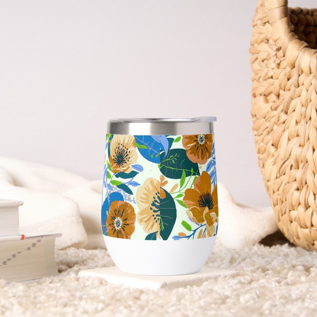 Water Bottle (Sala de estar)