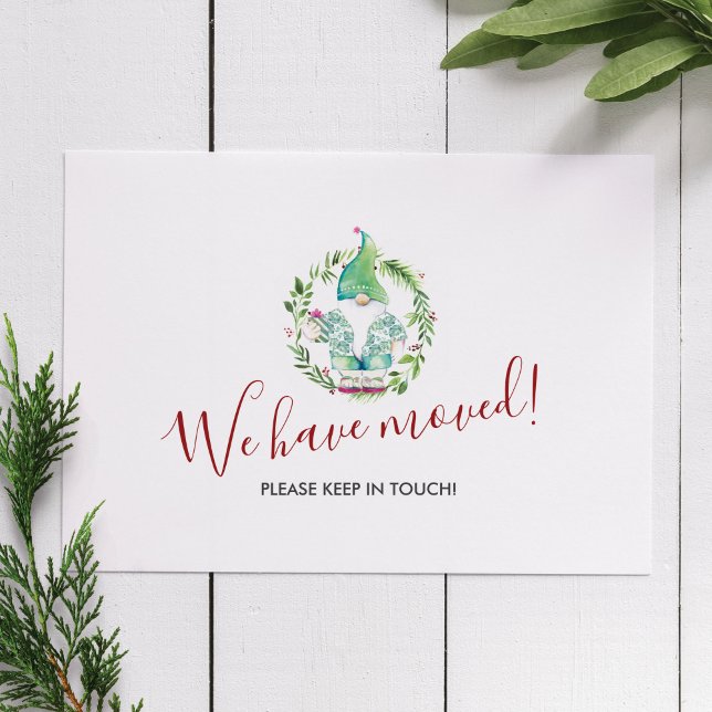 Watercolor Hemos trasladado a Navidades a postales (Gnome Christmas cards moving announcements watercolor art by Victoria Grigaliunas of Do Tell A Belle)