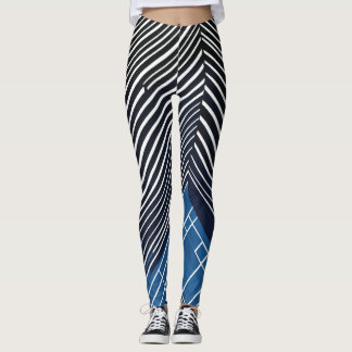 "WebStripe: Leggings dinámicas de dama a rayas"