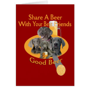 Weimaraner y los perros comparten una cerveza