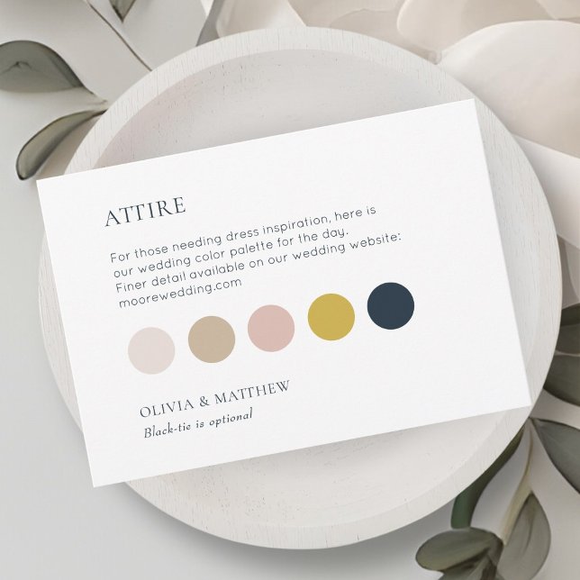 White | Chic Wedding Attire Dress Code Flat Card (Subido por el creador)