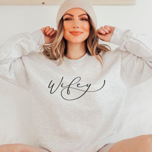 Wifey Cute Script Camisas de sudadera recién casad (Subido por el creador)