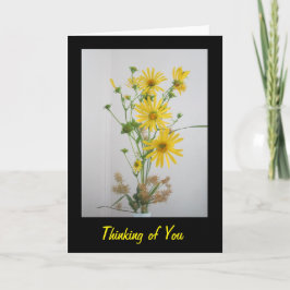 Wildflowers amarillos que piensan en usted tarjeta