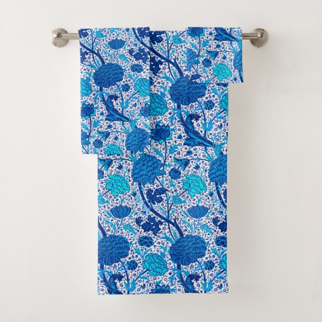 William Morris Jacobean Floral, Cobalt Blue (In situ)