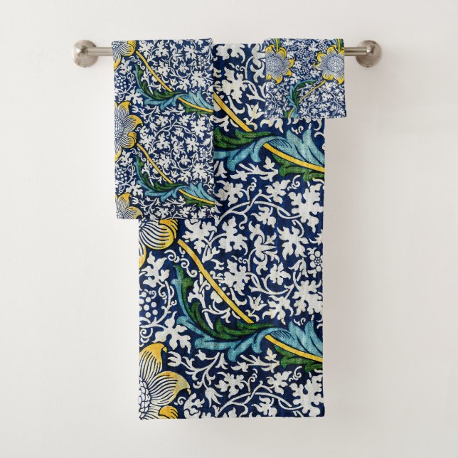 William Morris - Patrón de flores y hojas antiguas (In situ)