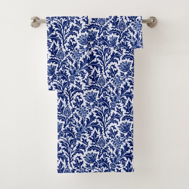 William Morris Thistle Damask, azul y blanco de la (In situ)