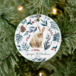 Winter Bunny | Ornamento navideño personalizado<br><div class="desc">El primer regalo de Navidad perfecto y mantener al niño en su vida. Nuestros primeros ornamentos personalizados de Navidad mostrarán el nombre de su hijo y también están personalizados con su foto en la parte posterior. Agregue la redacción de su personalizado a este diseño utilizando los cuadros "Editar esta plantilla...</div>