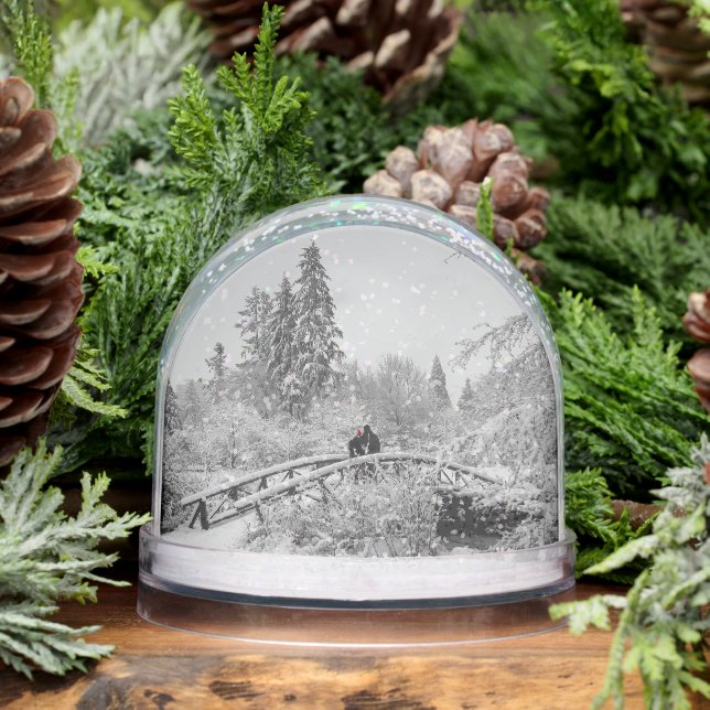 Winter Snow Globe Personalized Romantic Snowglobe (Invierno)