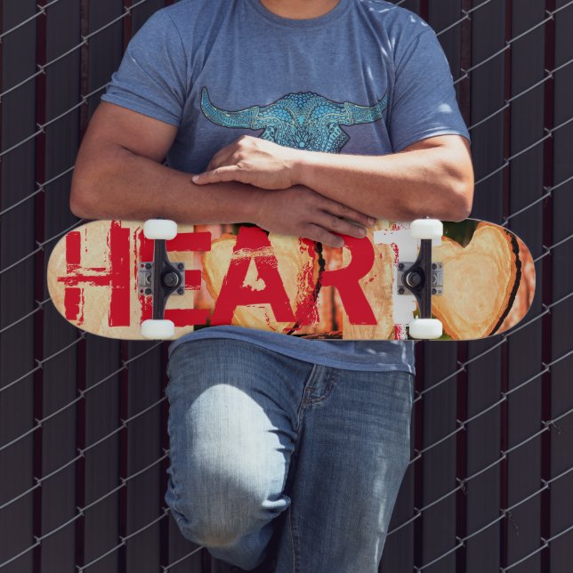 wooden heart skateboard (Exterior 3)
