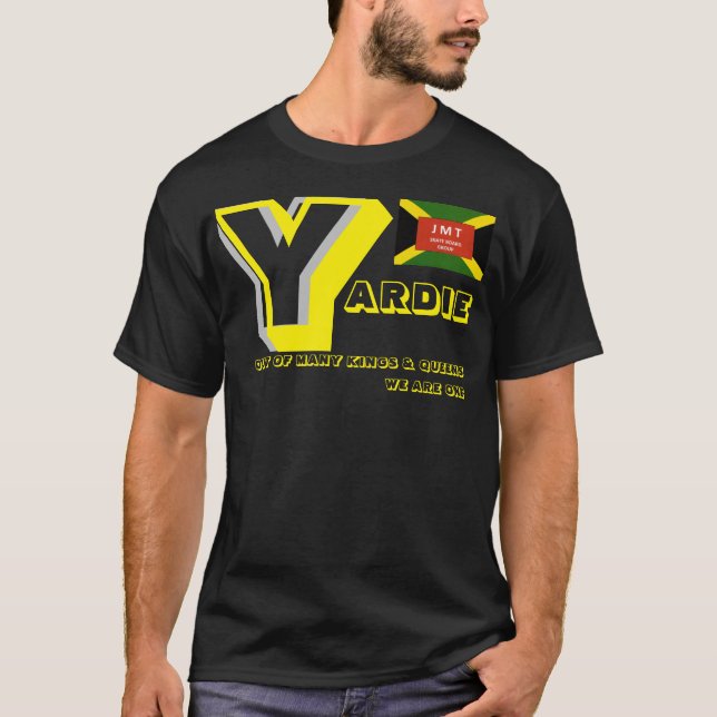 Y ARDIE. Camiseta oscura básica (Anverso)