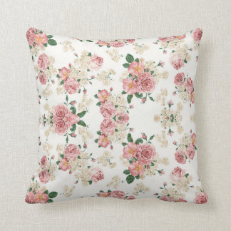 Y blanco almohada subió vintage rosado del modelo