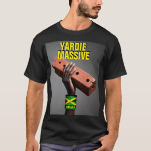YARDIE MASSIVE. Camiseta Básica Oscura