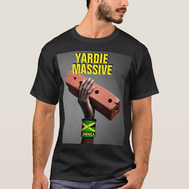 YARDIE MASSIVE. Camiseta Básica Oscura (Anverso)