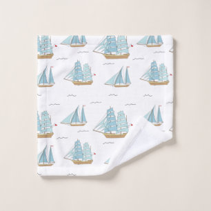 Yates de verano con velero
