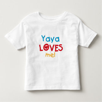 Yaya me ama las camisetas y los regalos