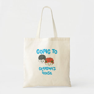 "YENDO LA BOLSA DE ASAS DE LA CASA DE LA ABUELA"