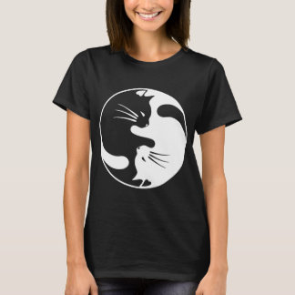Yin de gato blanco negro y camiseta Yang para muje