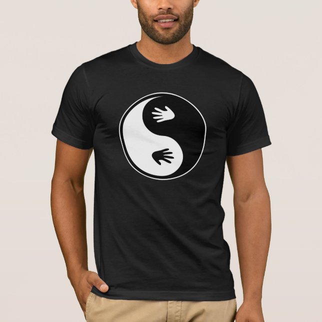 Yin Yang con la camiseta de las manos (Anverso)