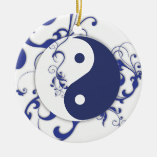 Yinyang con ornamento de desplazamiento