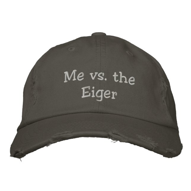 Yo vs. el gorra del lema Eiger (Anverso)