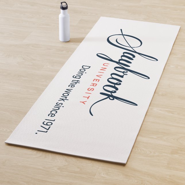 Yoga Mat - Haciendo el trabajo con el Naranja de v (In situ)