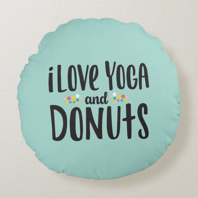 Yoga y Donuts lanzan almohada (Anverso)