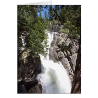 Yosemite en primavera: Cae Chilnualna