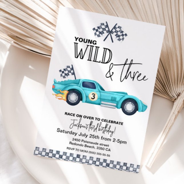 YOUNG Wild y THREE  Invitación de cumpleaños (Young wild and three race car birthday invitation)