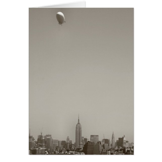 Zeppelin Over Manhattan, Nueva York (Frente)