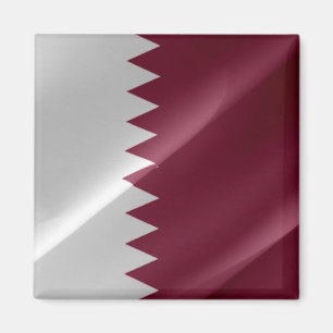 zQA002 ondeando la BANDERA qatarí Qatar, imán frig