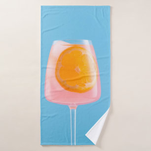 Zumo de naranja en vaso transparente