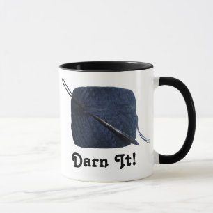 "Zúrzalo!" Taza de la aguja que zurce y del hilo